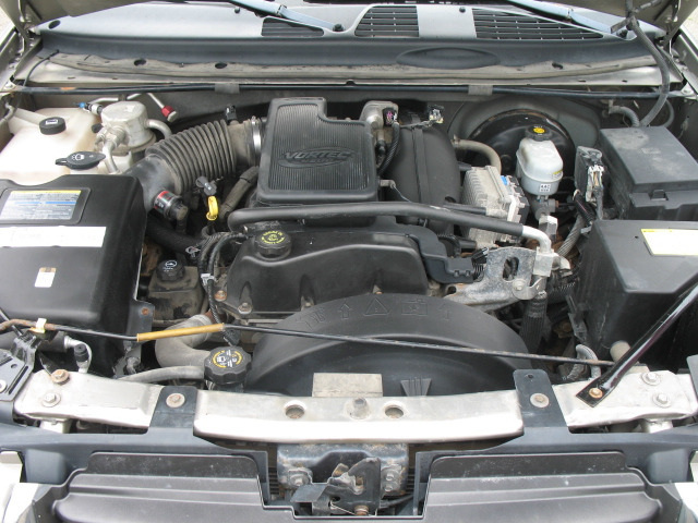 GMC Envoy XL 2002 photo 5