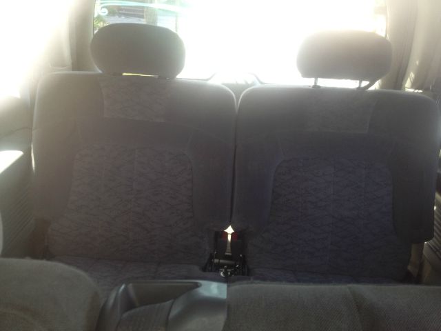 GMC Envoy XL 2002 photo 1