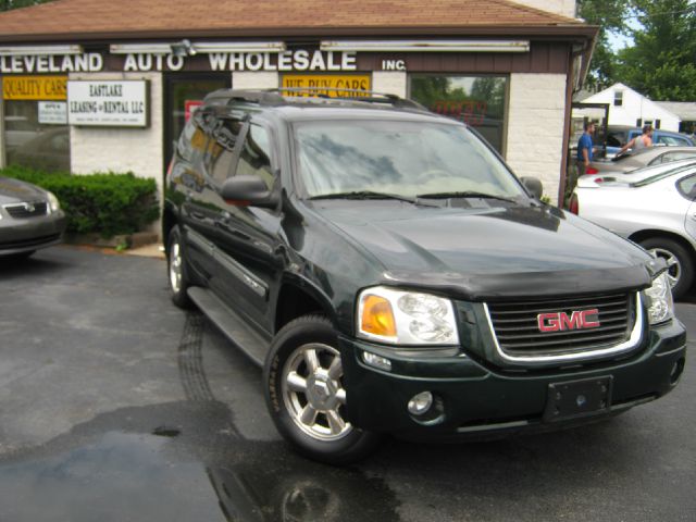 GMC Envoy XL 2002 photo 2