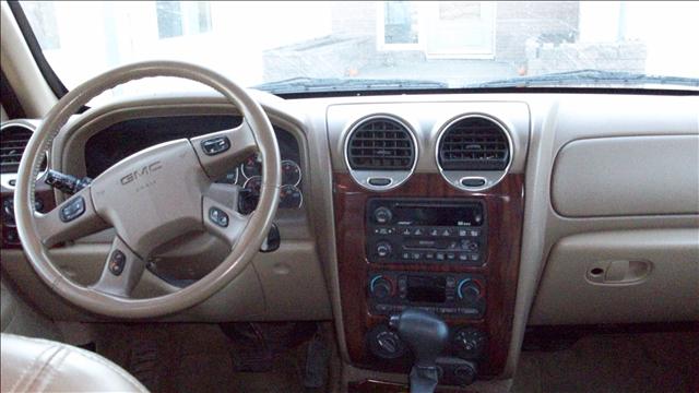 GMC Envoy XL 2002 photo 1