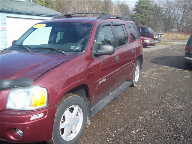 GMC Envoy XL 2003 photo 2