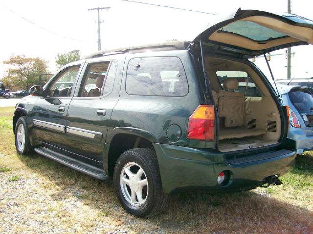 GMC Envoy XL 2003 photo 1