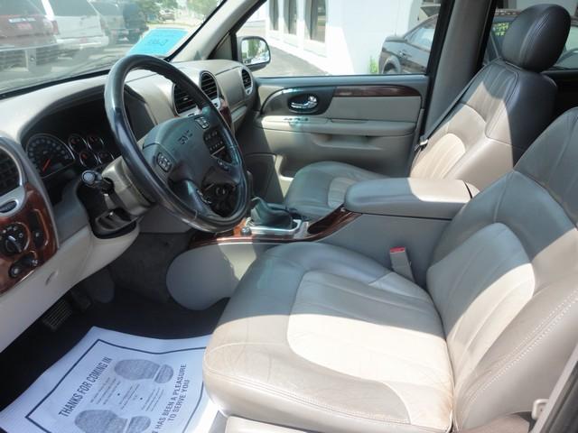 GMC Envoy XL 2003 photo 1