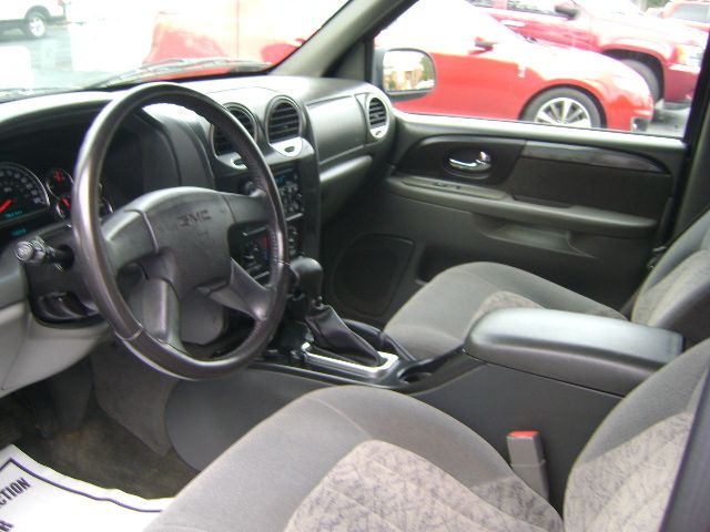 GMC Envoy XL 2003 photo 1