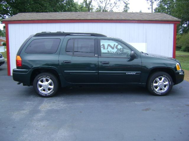 GMC Envoy XL 2003 photo 4