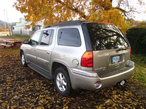 GMC Envoy XL 2003 photo 2