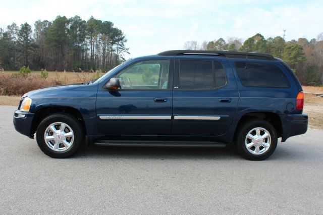 GMC Envoy XL LS 2500 HD SUV