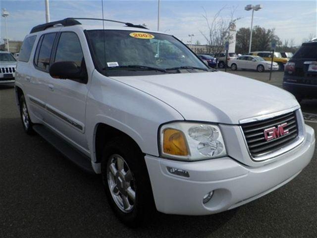 GMC Envoy XL 2003 photo 2