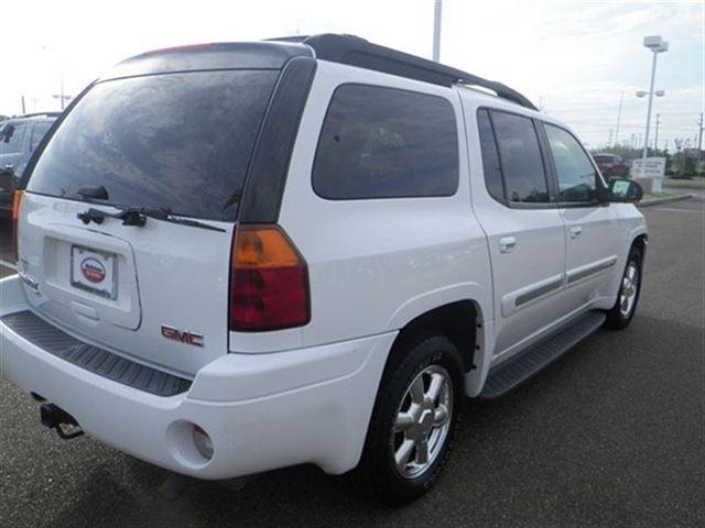 GMC Envoy XL 2003 photo 3