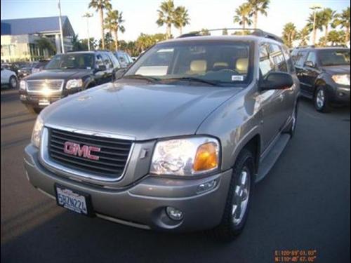 GMC Envoy XL 2003 photo 2