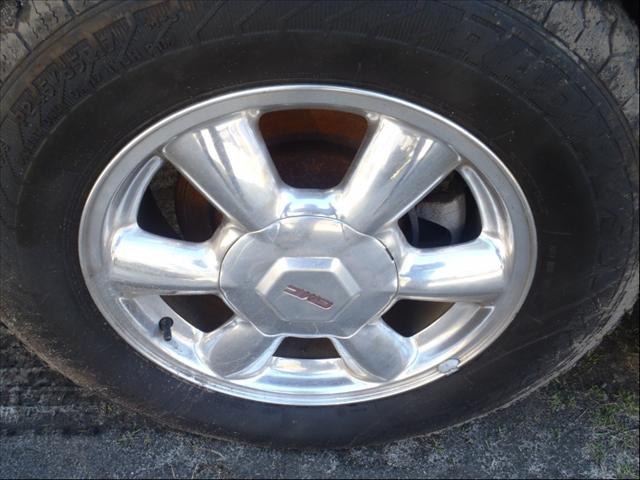 GMC Envoy XL 2003 photo 3