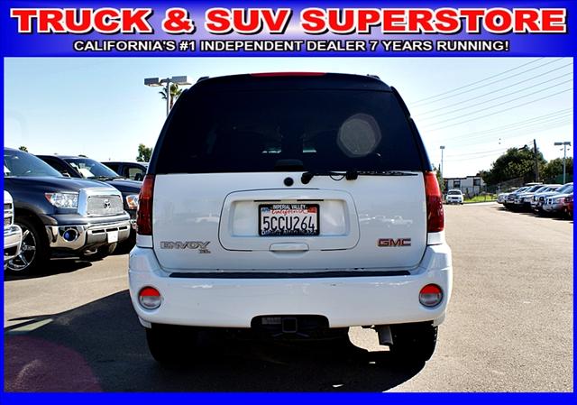 GMC Envoy XL 2003 photo 2