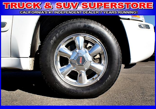 GMC Envoy XL 2003 photo 1