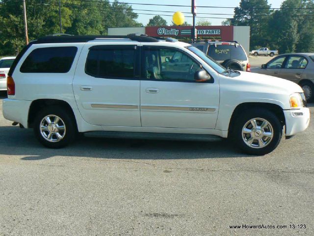 GMC Envoy XL 2003 photo 4