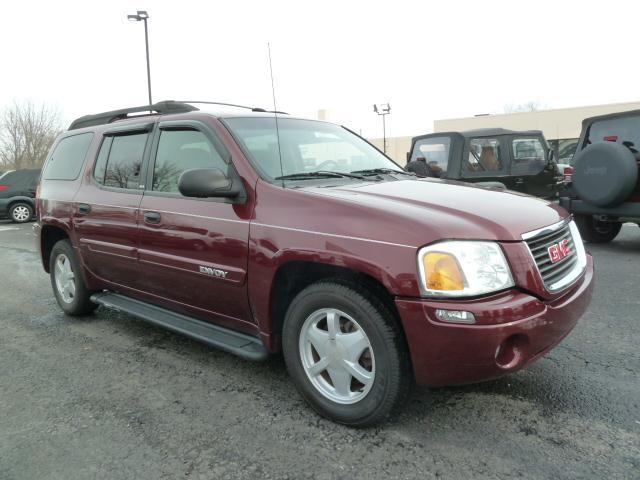GMC Envoy XL 2003 photo 3