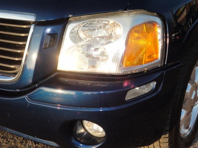 GMC Envoy XL 2003 photo 3