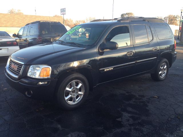 GMC Envoy XL 2004 photo 4