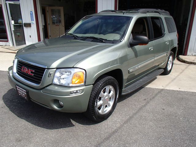 GMC Envoy XL LS 2500 HD SUV