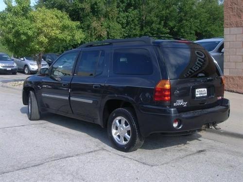 GMC Envoy XL 2004 photo 1