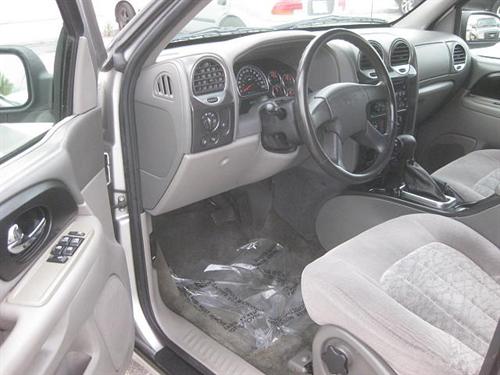 GMC Envoy XL 2004 photo 3