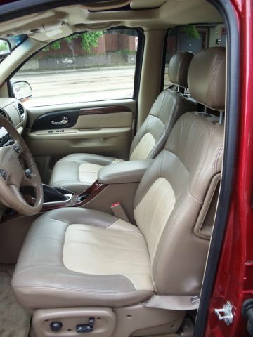 GMC Envoy XL 2004 photo 3