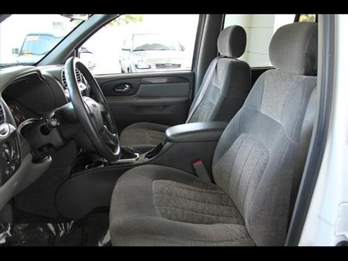GMC Envoy XL 2004 photo 4