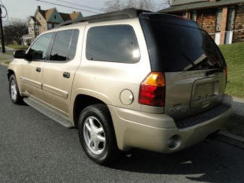 GMC Envoy XL 2004 photo 1