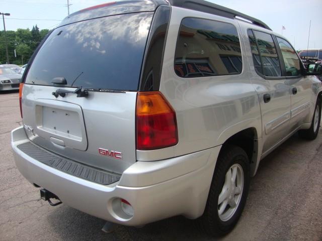 GMC Envoy XL 2004 photo 5