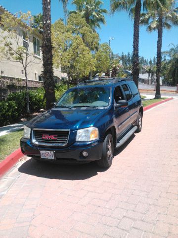 GMC Envoy XL 2004 photo 4