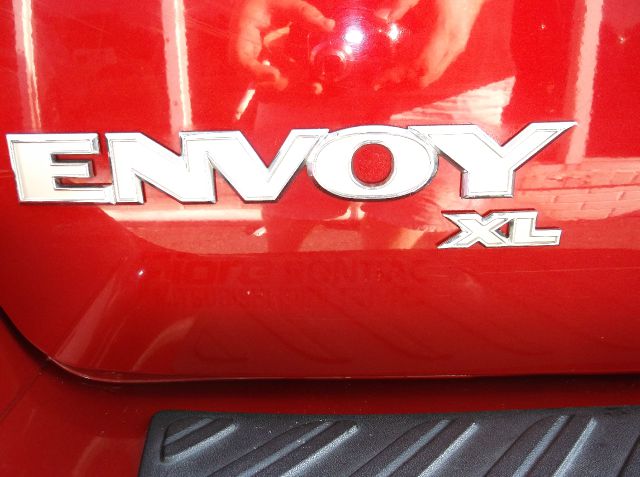 GMC Envoy XL 2004 photo 20