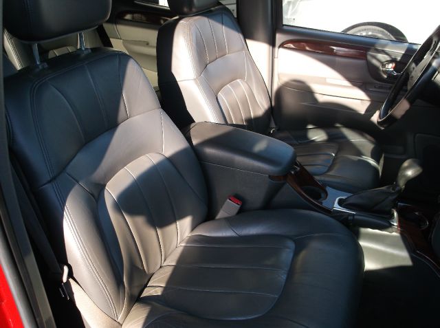 GMC Envoy XL 2004 photo 4