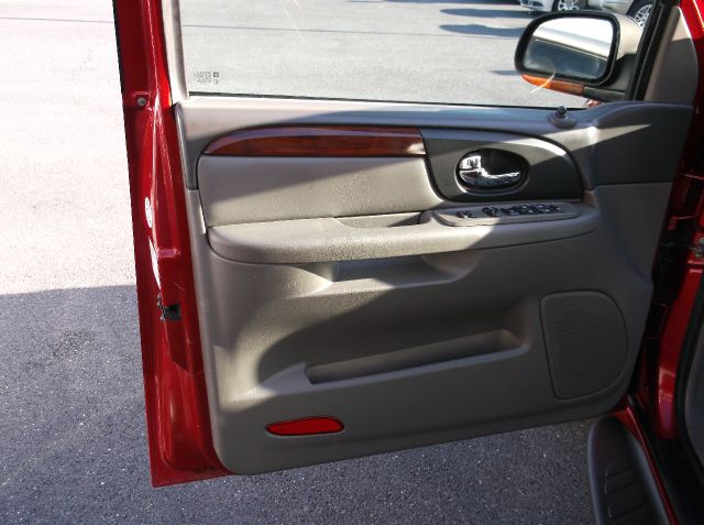 GMC Envoy XL 2004 photo 7