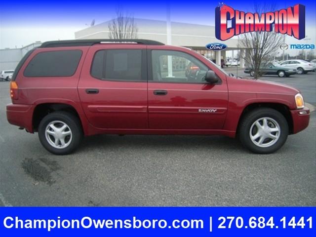 GMC Envoy XL 2004 photo 1