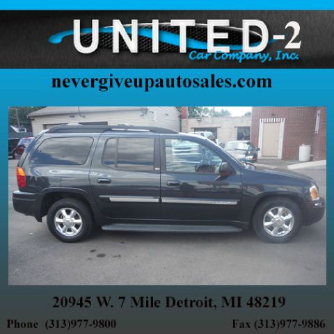 GMC Envoy XL 2004 photo 2