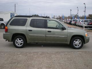 GMC Envoy XL 2004 photo 2