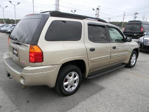 GMC Envoy XL 2004 photo 1