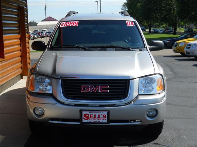 GMC Envoy XL 2004 photo 2