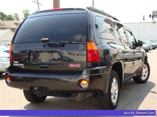 GMC Envoy XL 2004 photo 4