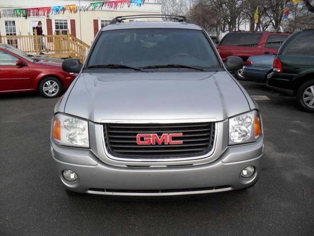 GMC Envoy XL 2004 photo 1
