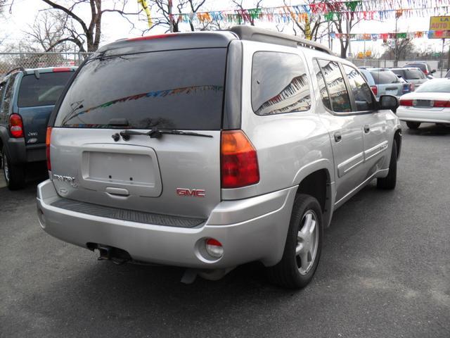 GMC Envoy XL 2004 photo 3