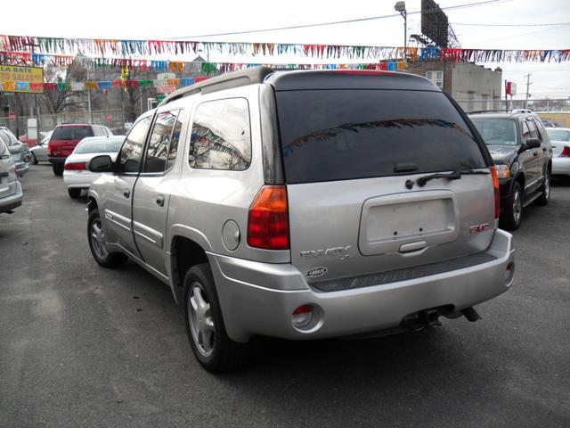 GMC Envoy XL 2004 photo 5