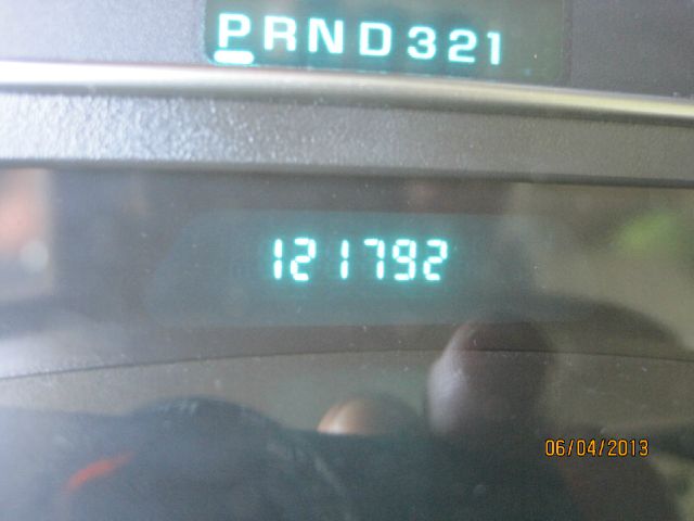 GMC Envoy XL 2004 photo 13