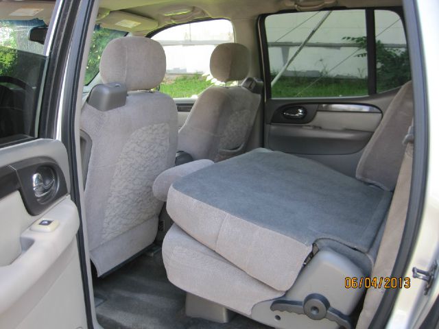 GMC Envoy XL 2004 photo 23