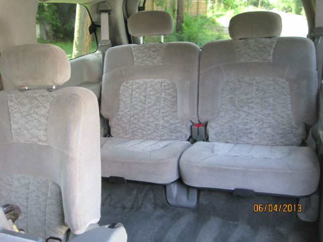 GMC Envoy XL 2004 photo 24