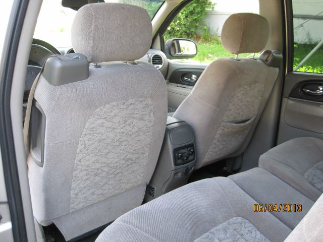 GMC Envoy XL 2004 photo 4