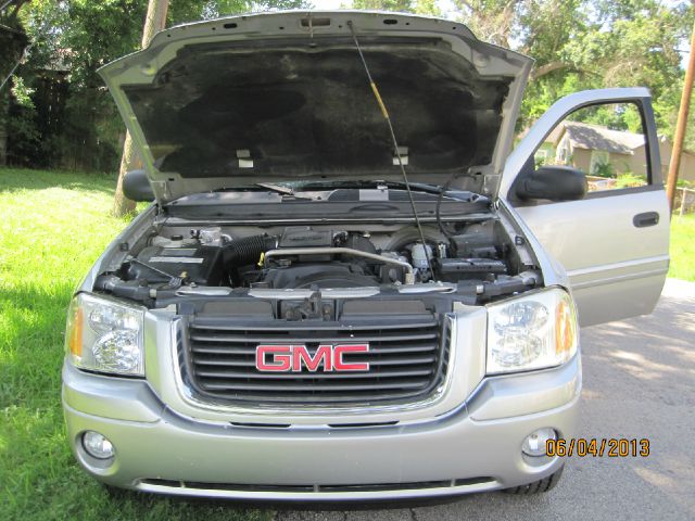 GMC Envoy XL 2004 photo 8