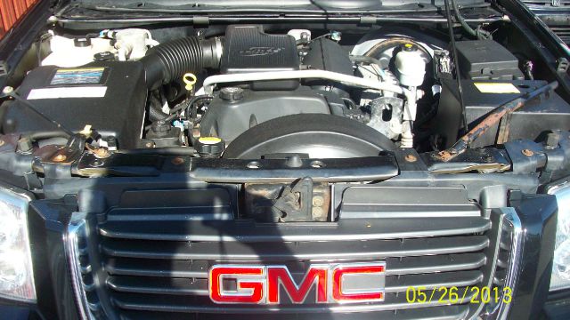 GMC Envoy XL 2004 photo 5