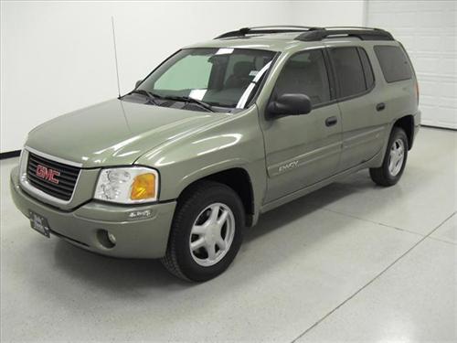 GMC Envoy XL 2004 photo 3