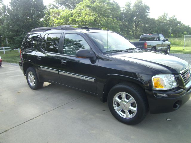GMC Envoy XL 2005 photo 3