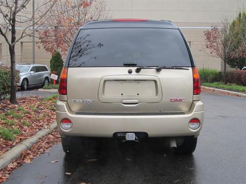 GMC Envoy XL 2005 photo 2